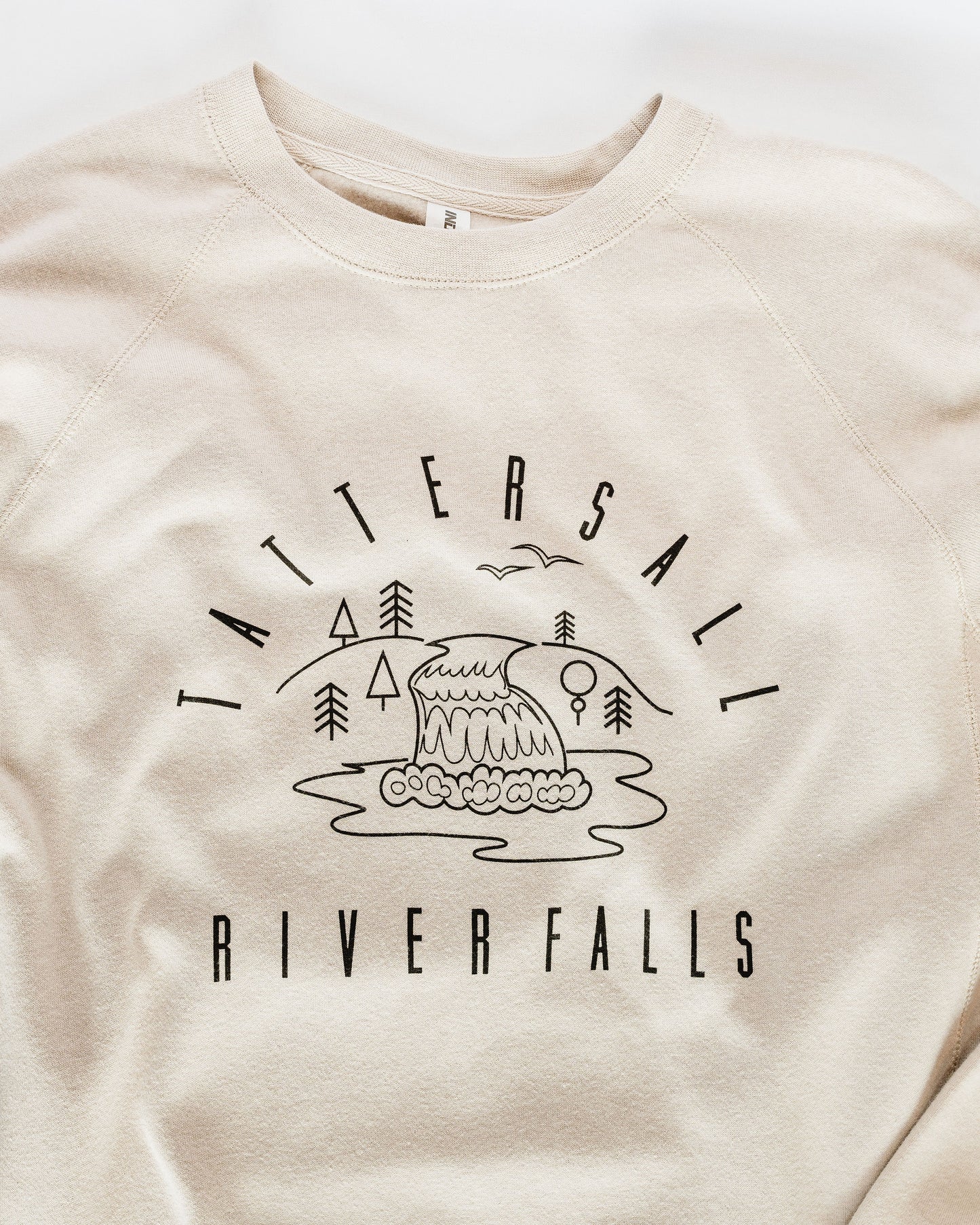 River Falls Beige/Black Pullover Sweater